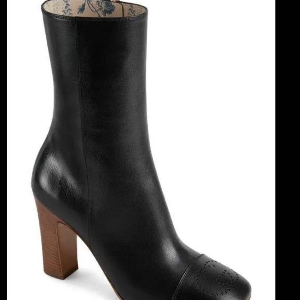 ❌SOLD❌ GUCCI Hills Logo Boot original $1350 size 36.5 - Picture 3 of 14